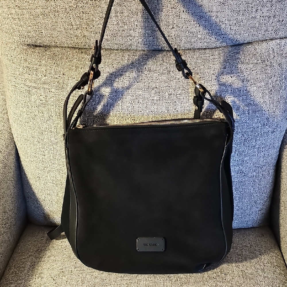 The Trend Black Suede and leather Shoulder Bag
